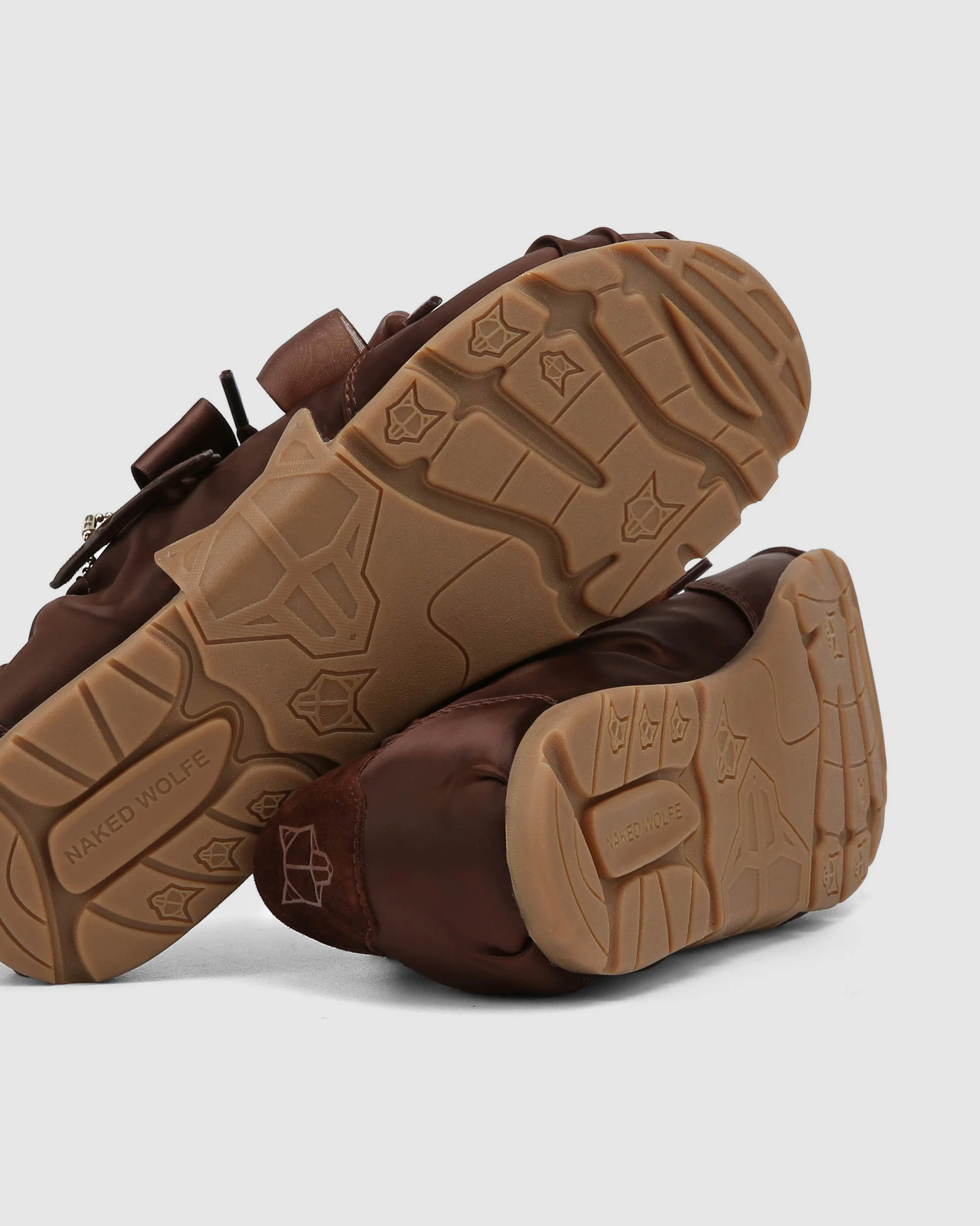 Adorable Brown Satin - Image 4