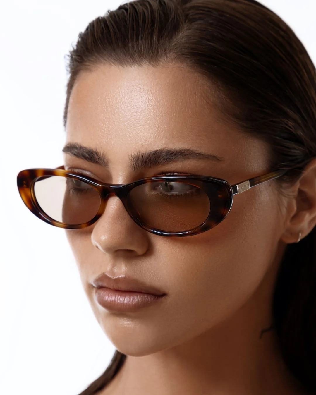 Alexa Tortoiseshell Sunglasses - Image 9