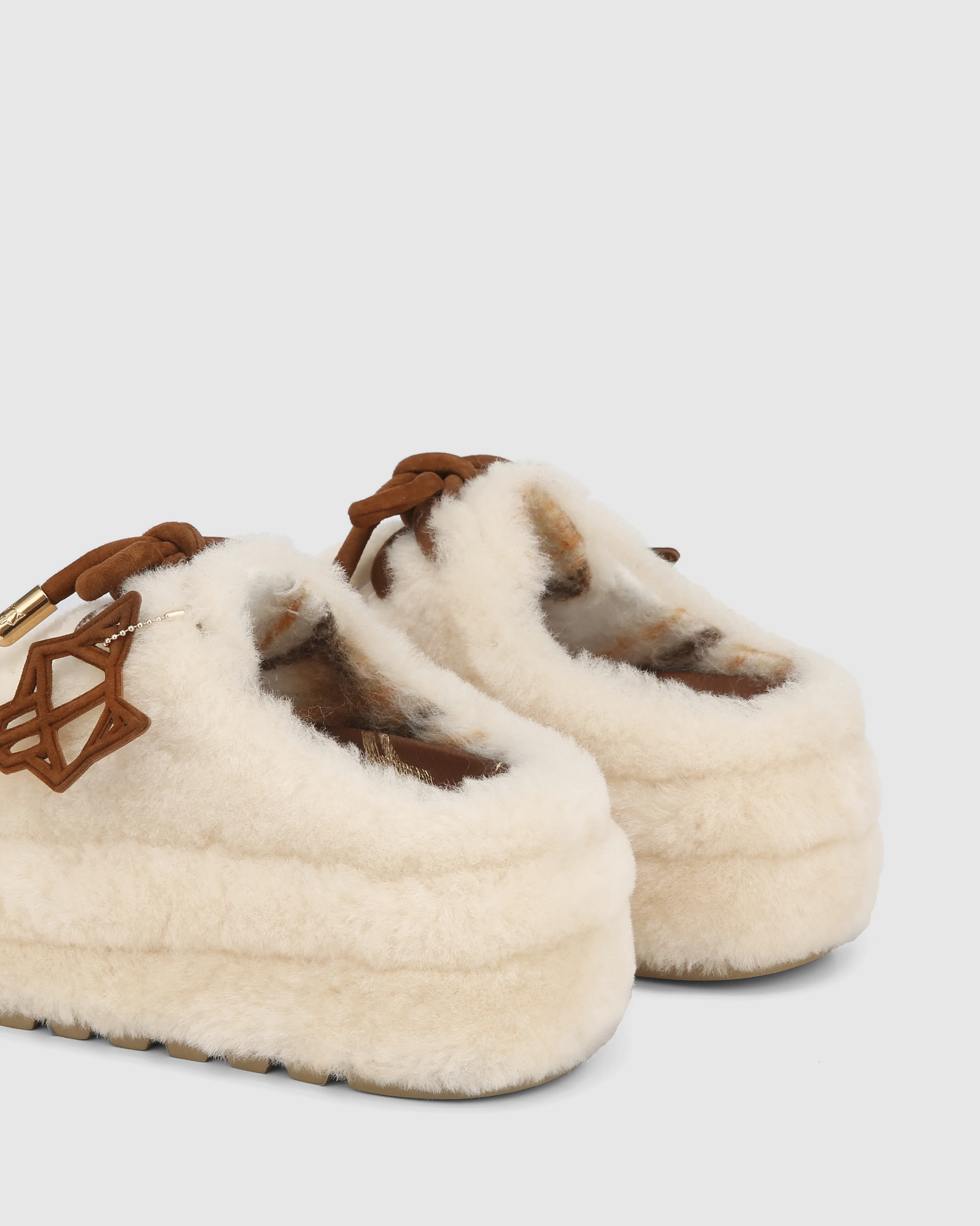 Blizzard Sand Shearling - Image 4