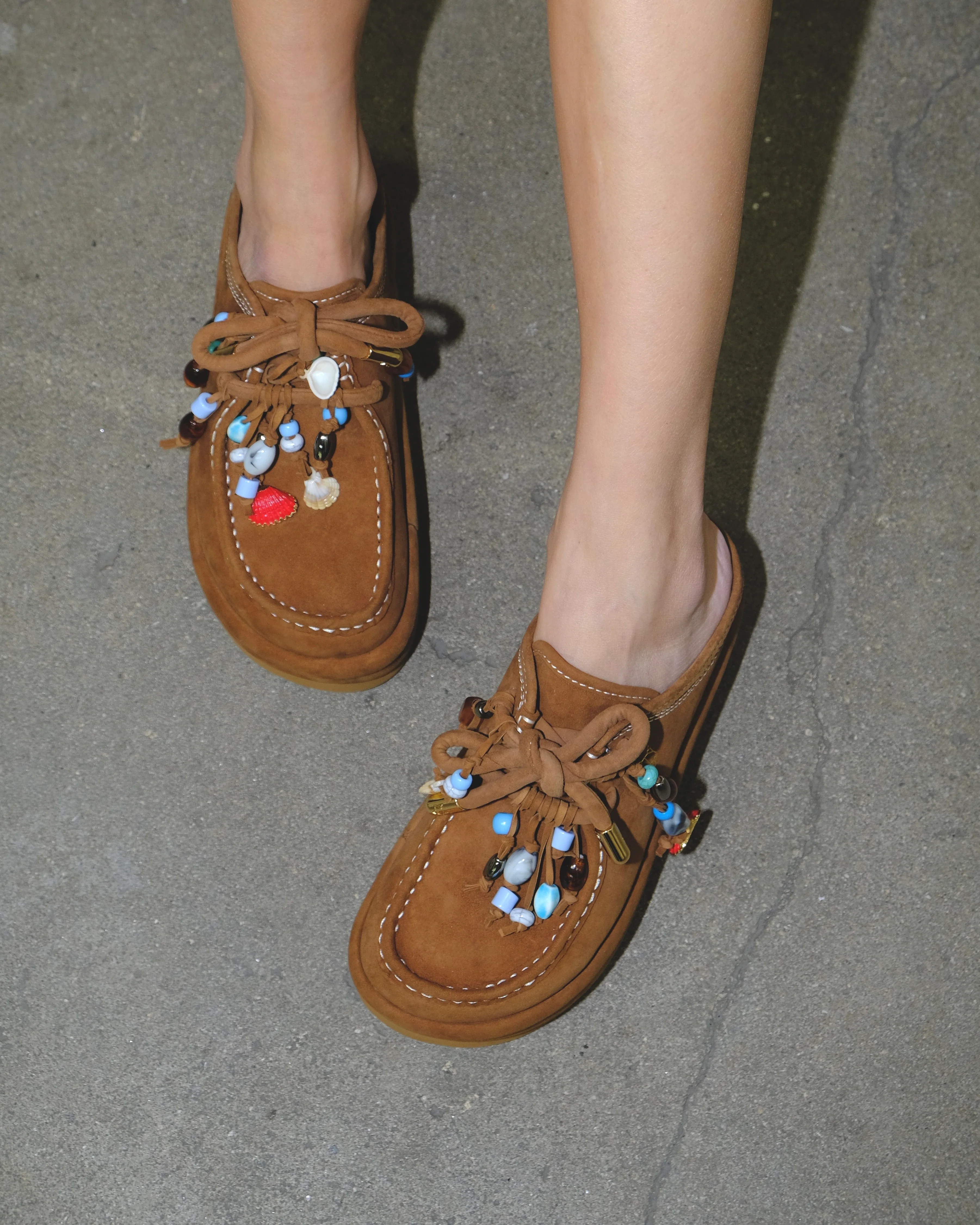 Blizzard Tan Suede - Image 6