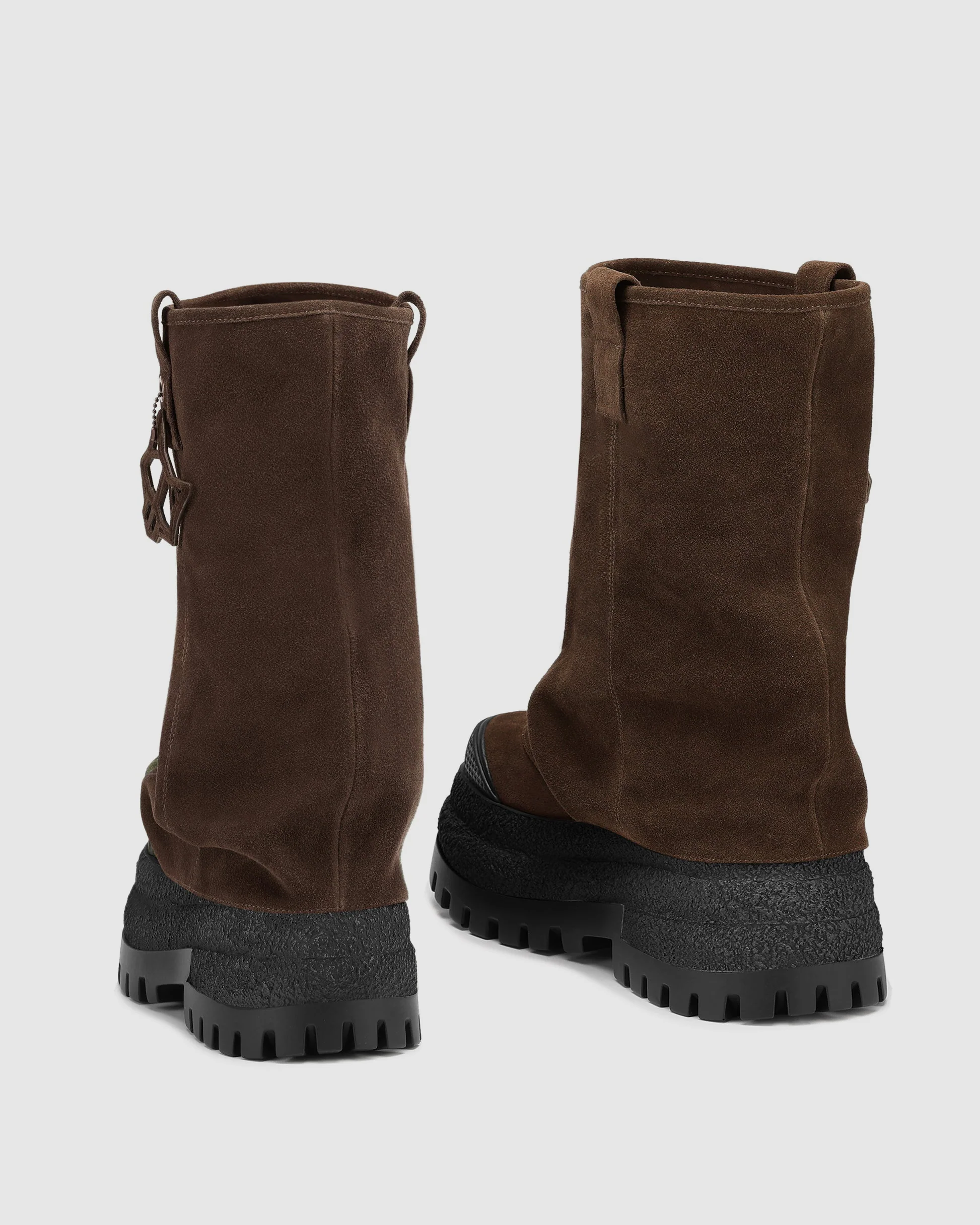 Disturb Chocolate Suede - Image 4