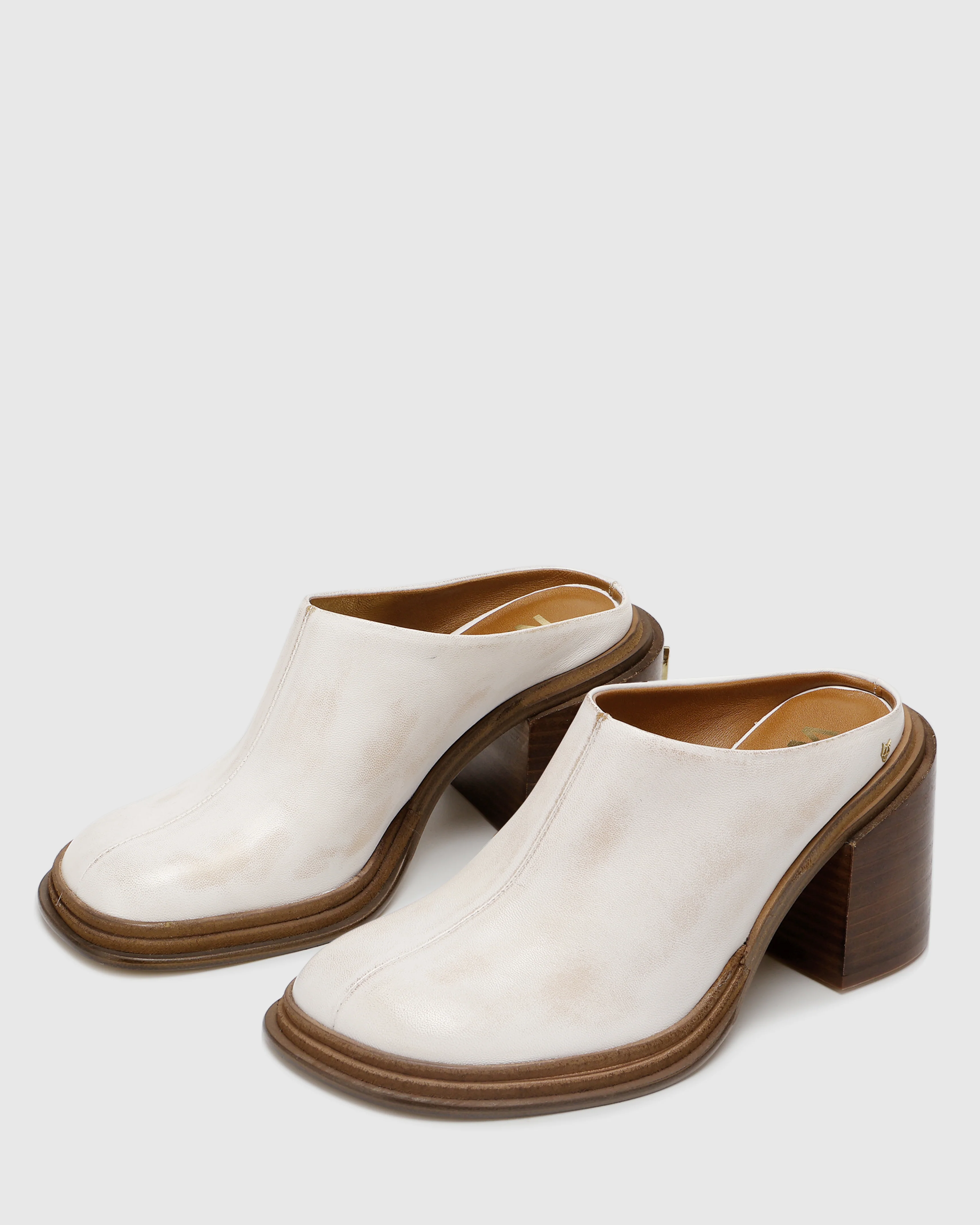 Nova White Alcohol Leather - Image 2