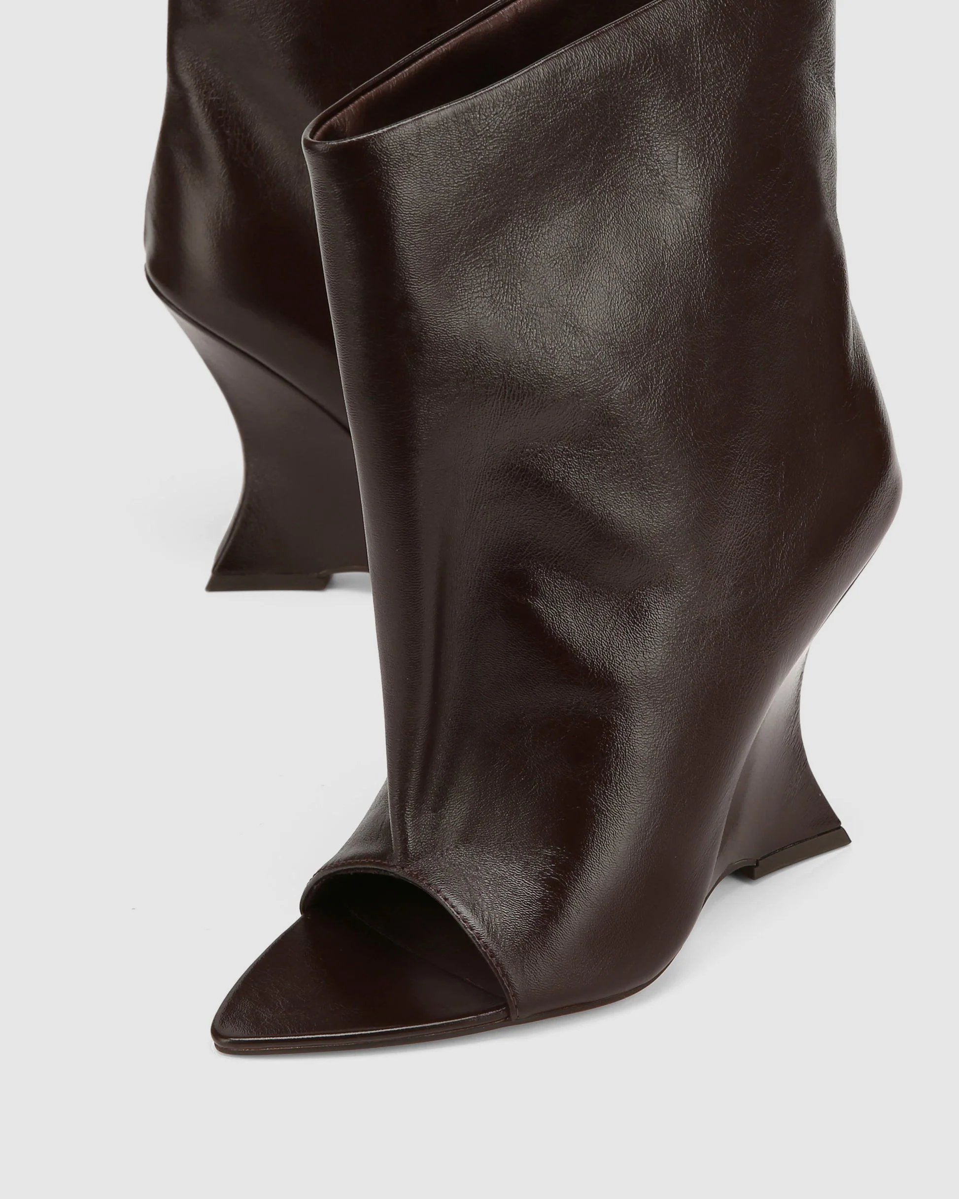 Reptile Brown Leather - Image 5