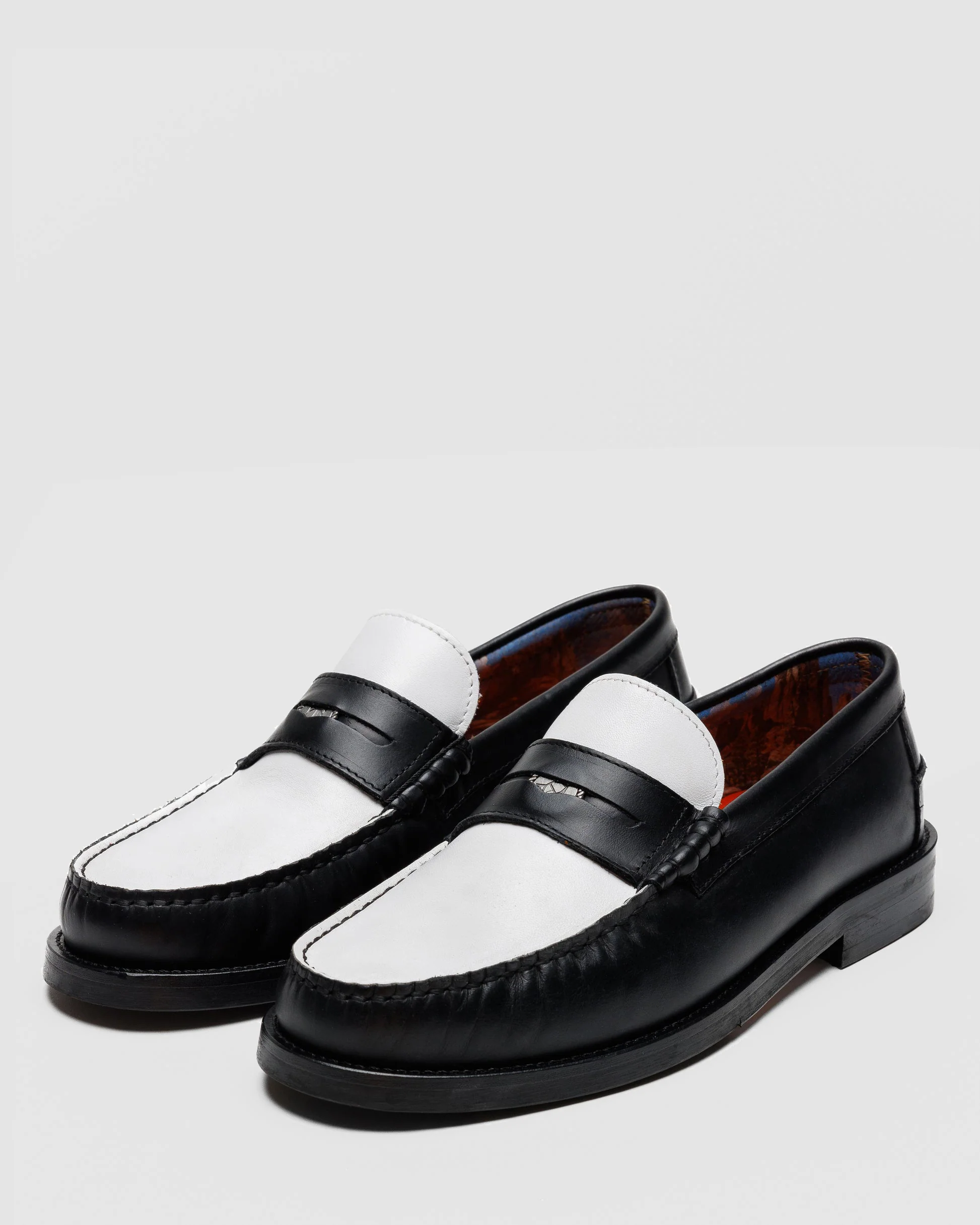 Riviera Black/White Leather - Image 3