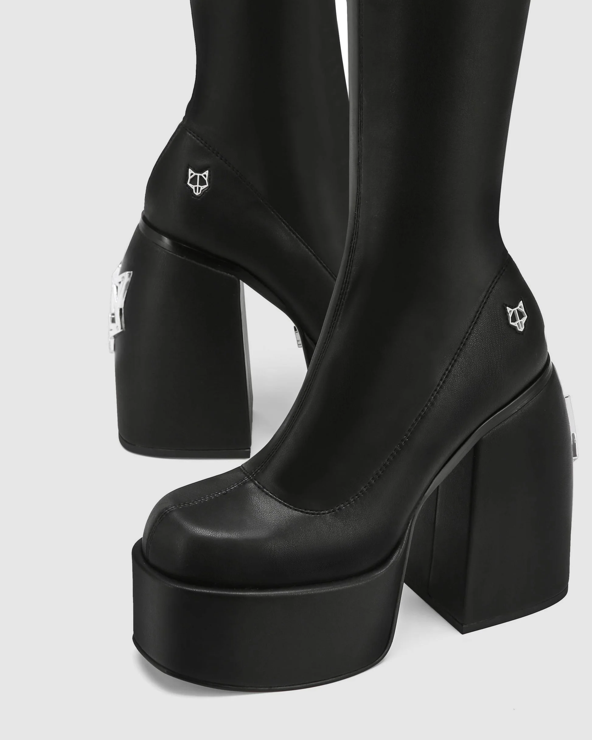 Spice Black Stretch - Image 7