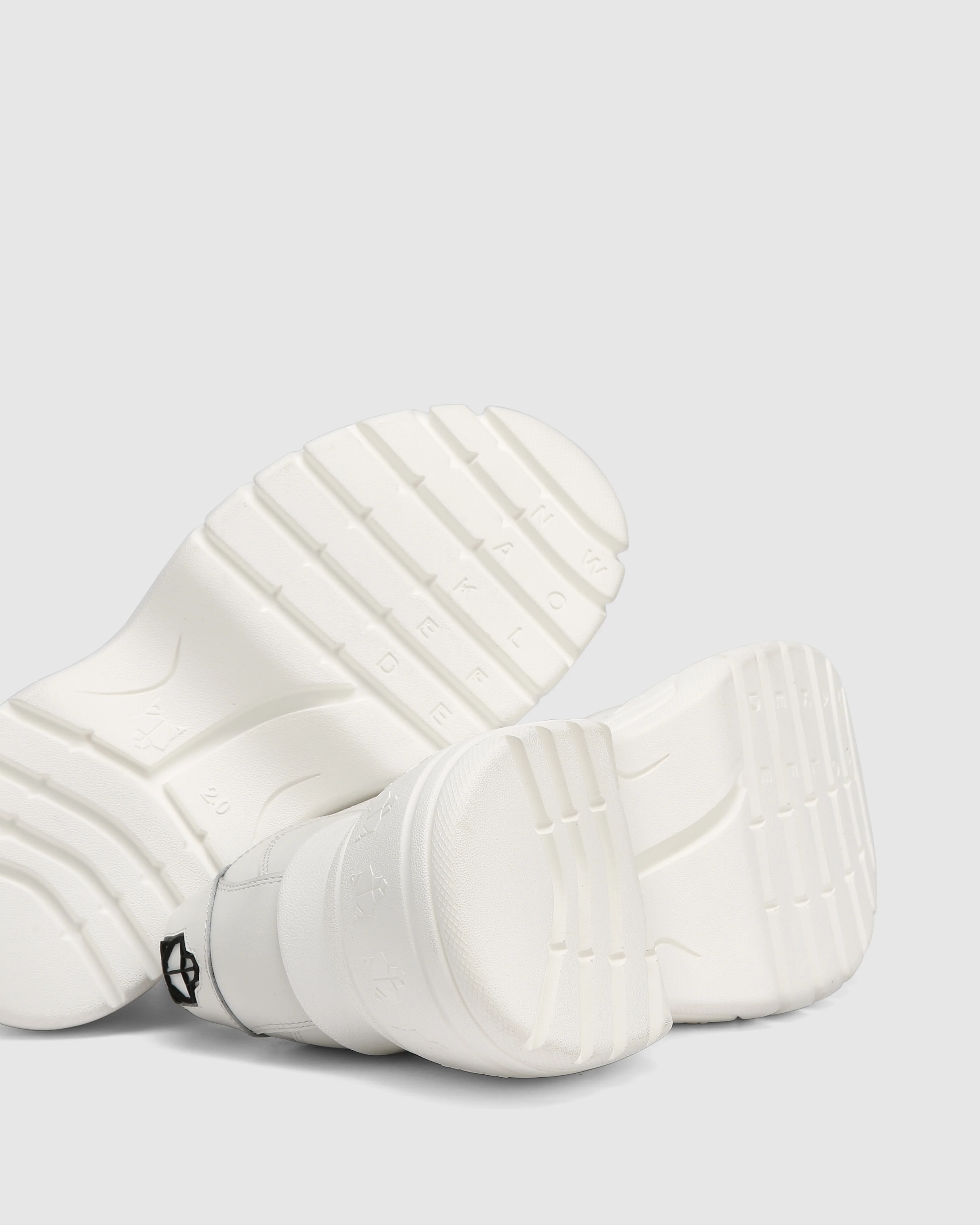 Sprinter White Leather - Image 7