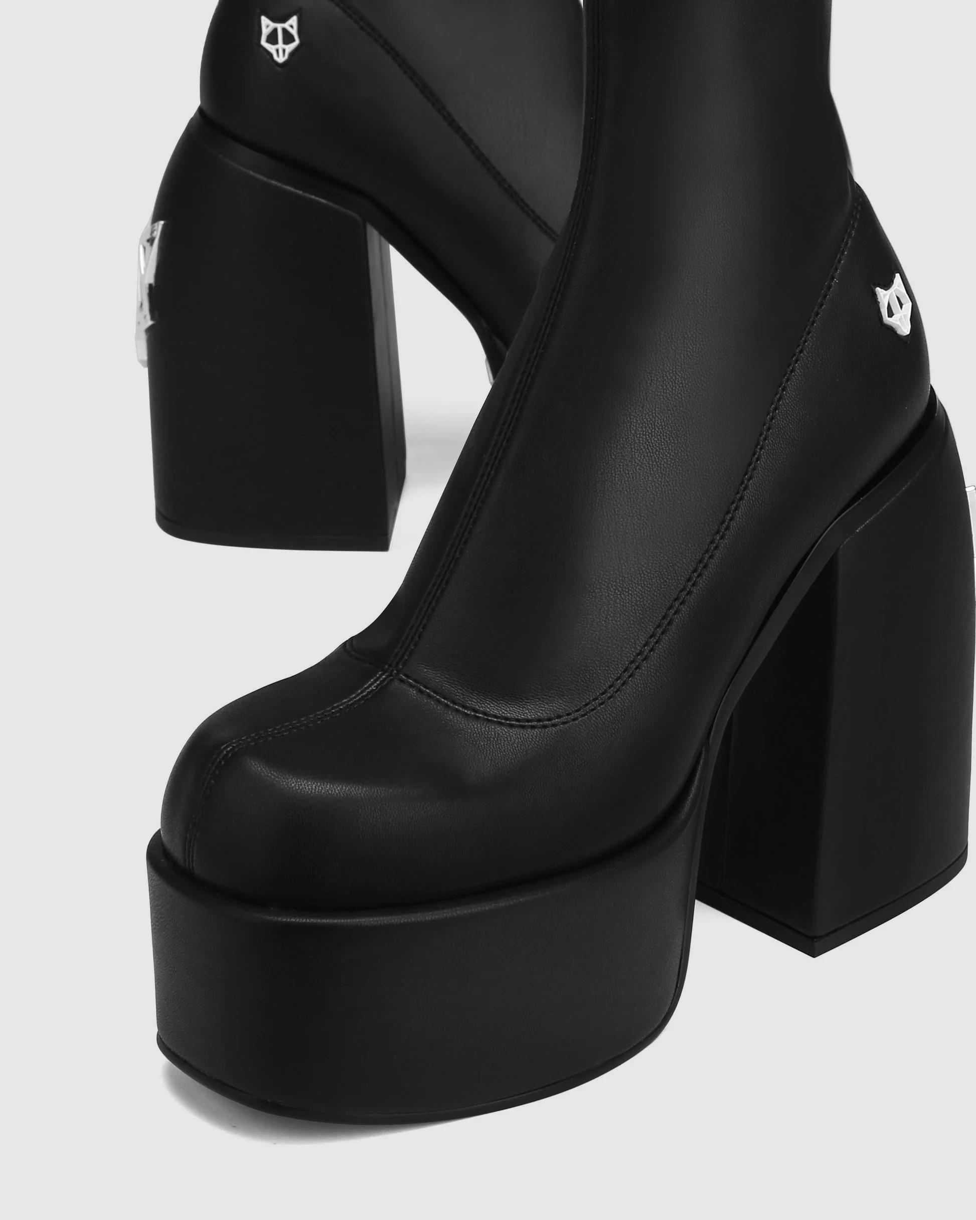 Sugar Black Stretch - Image 6