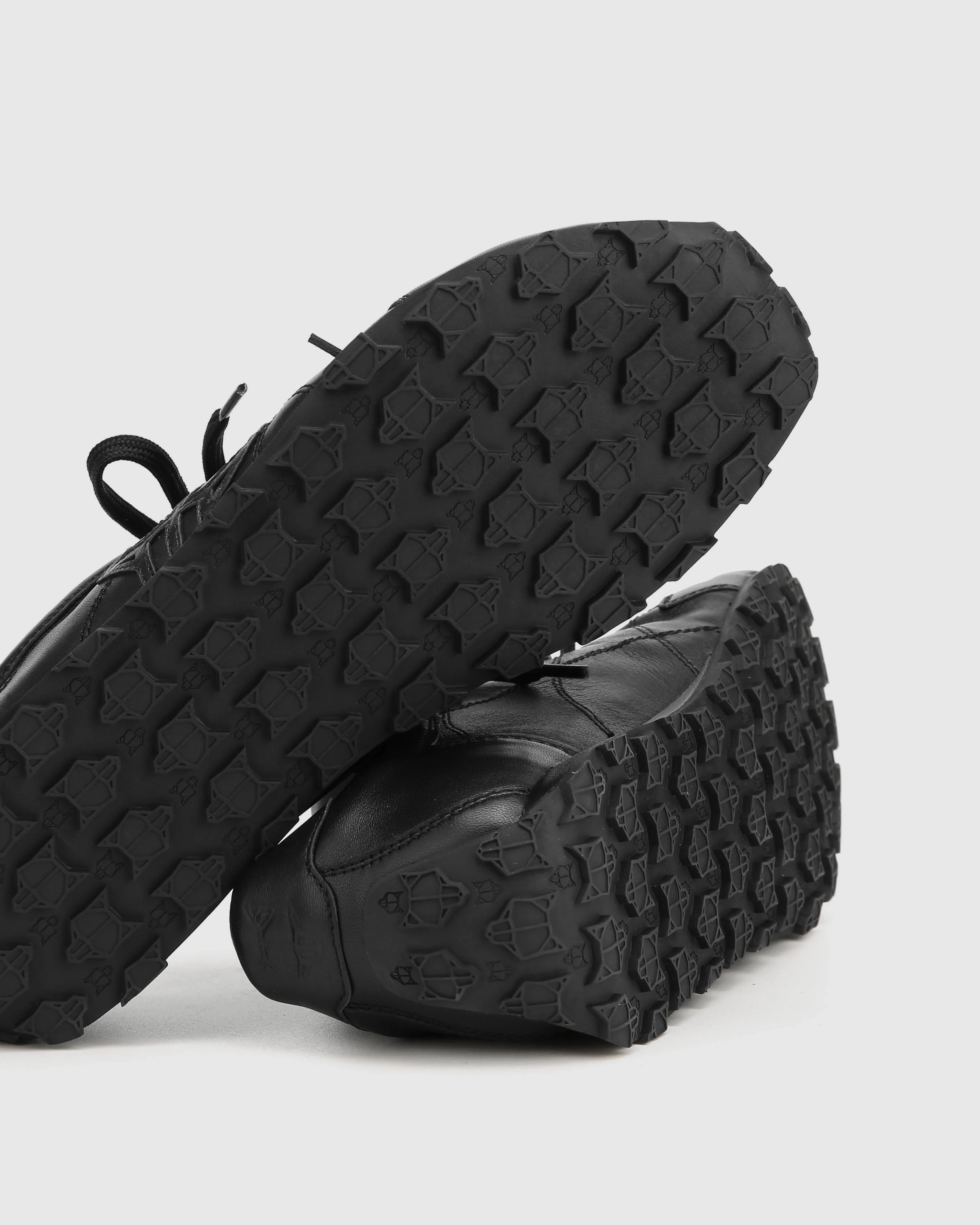 The Butter Sneaker Black Leather - Image 3