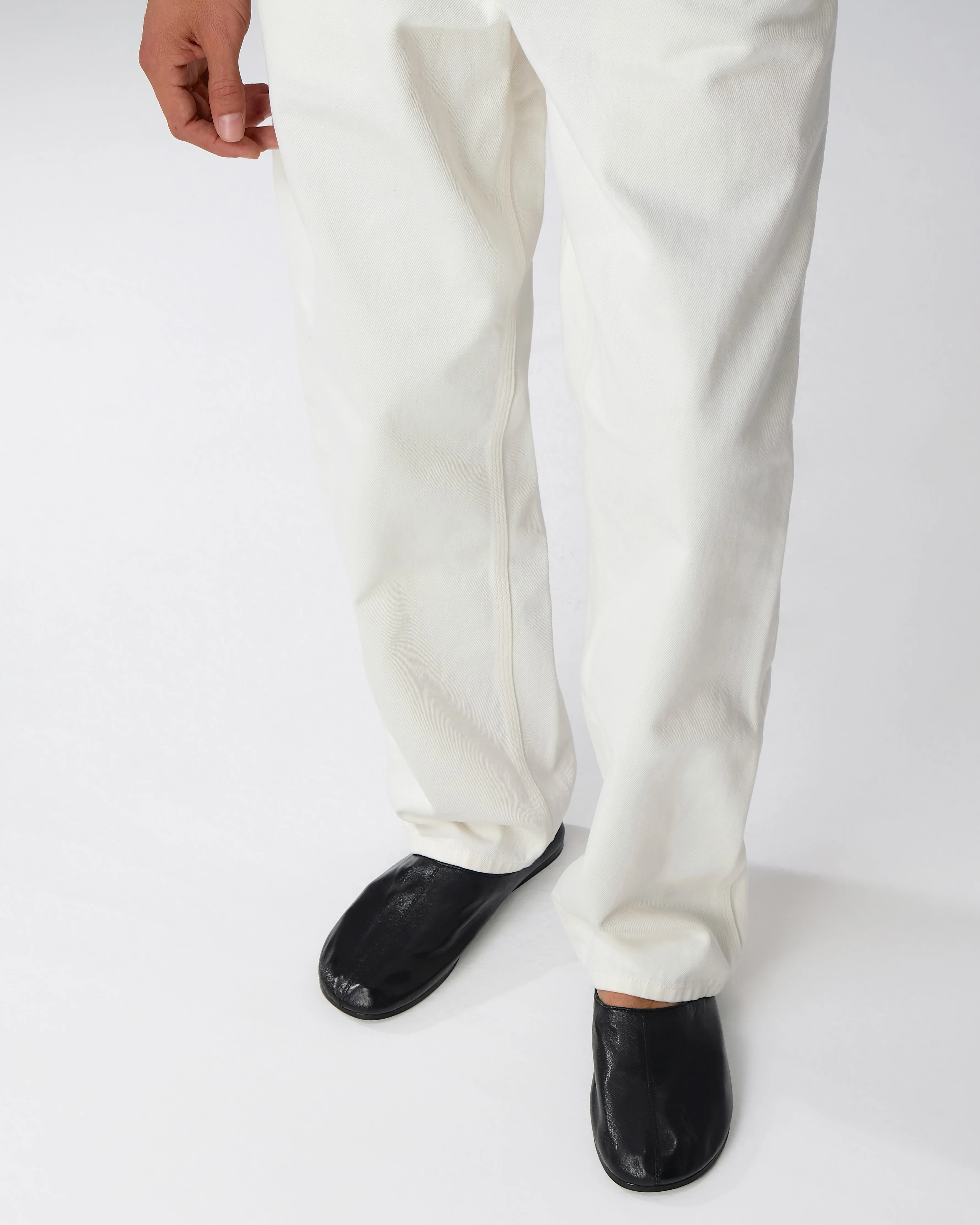The River Mule Black Leather - Image 3